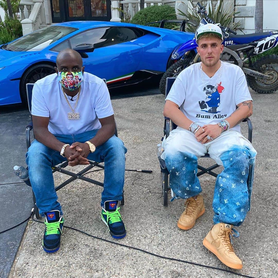 ファンクマスター・フレックスのインスタグラム：「NEW SERIES!!! / #SidewalkSitdown0001 TUESDAY 9AM!!!! @youtube / FunkFlex !!! Lyor/Kelly we working !!! @jakepaul !!! Sunny Calabasas California!!!! @gp_radio love!!! Producer: @tatwza 🎥 @juganot WHO ELSE NEIGHBORHOOD SHOULD I GO TO???」