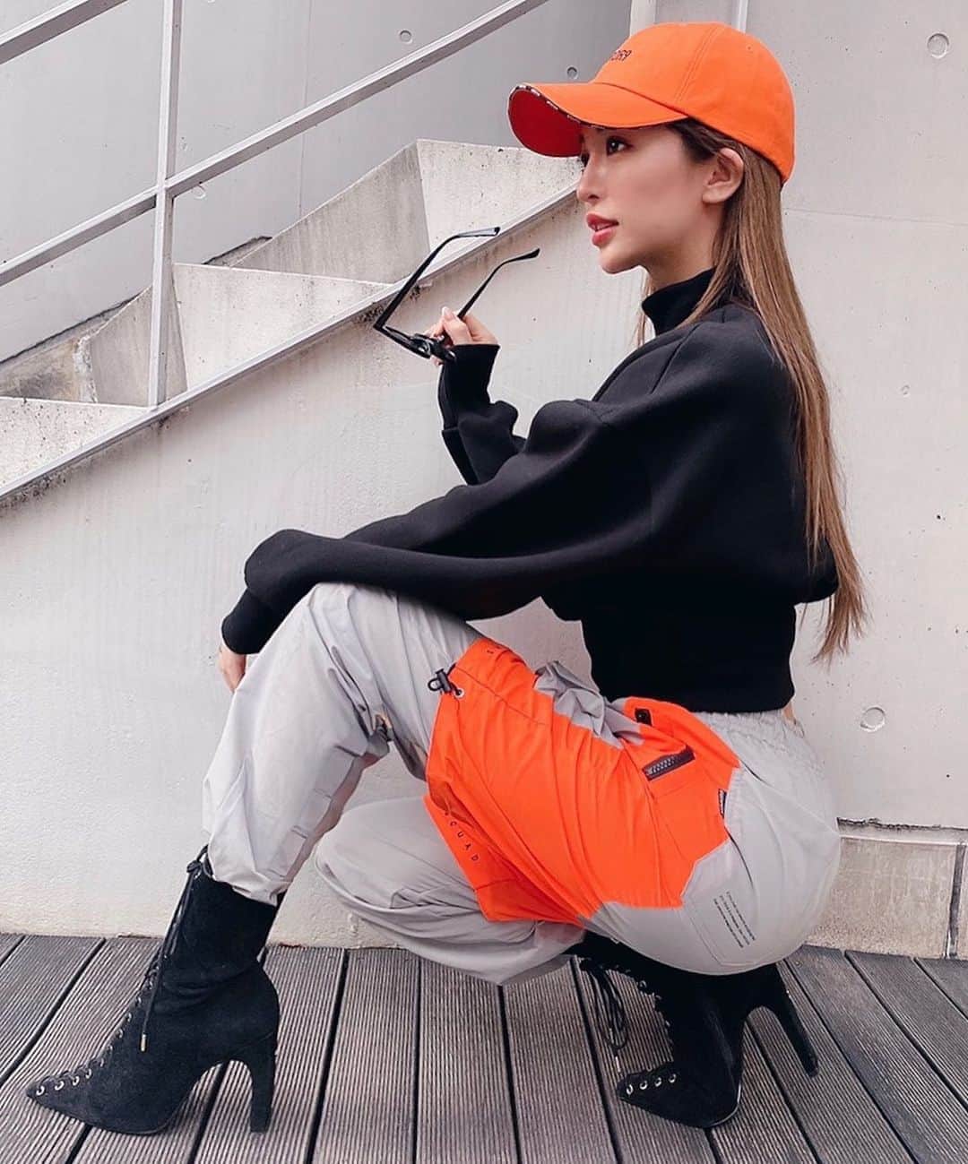 のインスタグラム：「メンズだけど着てみたら可愛くて即GET‼︎ 履きやすくてめっちゃ良い‼︎ スニーカーにも合わせたい♥ #MIRROR9」