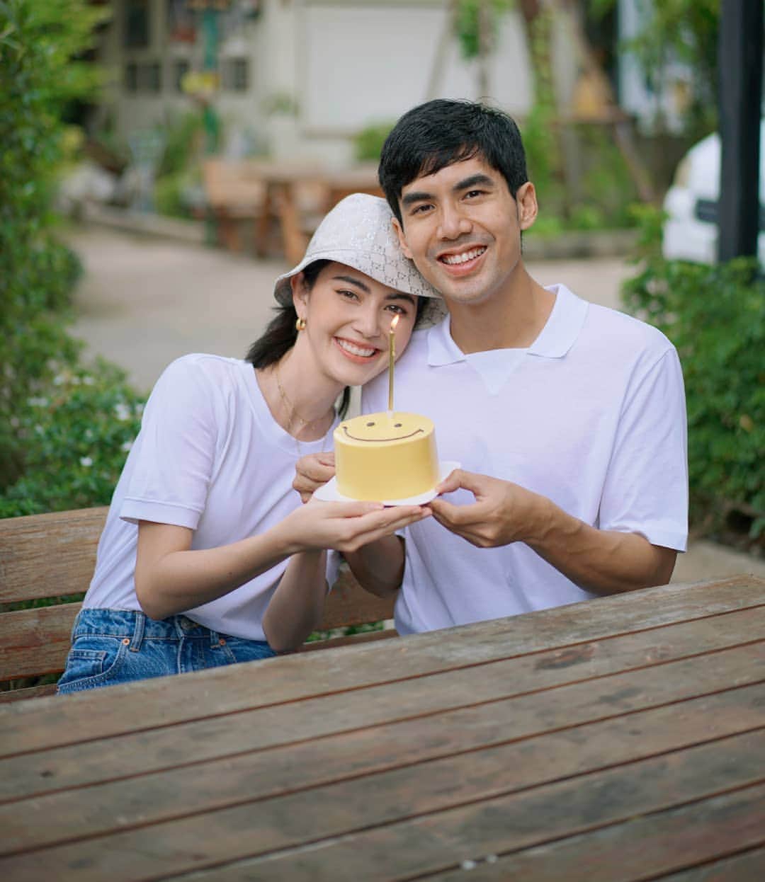 マイ・ダーウィカーのインスタグラム：「Happy Birthday ลุงของลิง❤️🎉🎂」