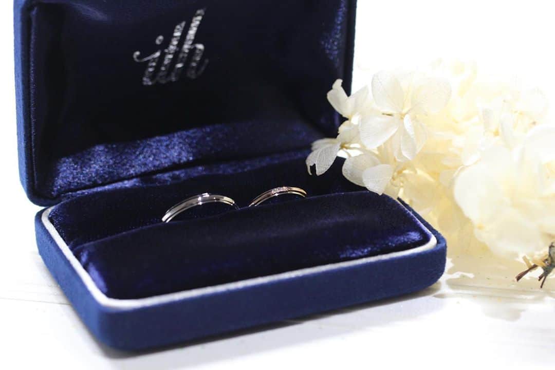 DJ ATSUのインスタグラム：「💍 結婚指輪が届いた﻿ ﻿ のは、もう少し前の話。﻿ 写真が届いたので載せたくなりました♪」