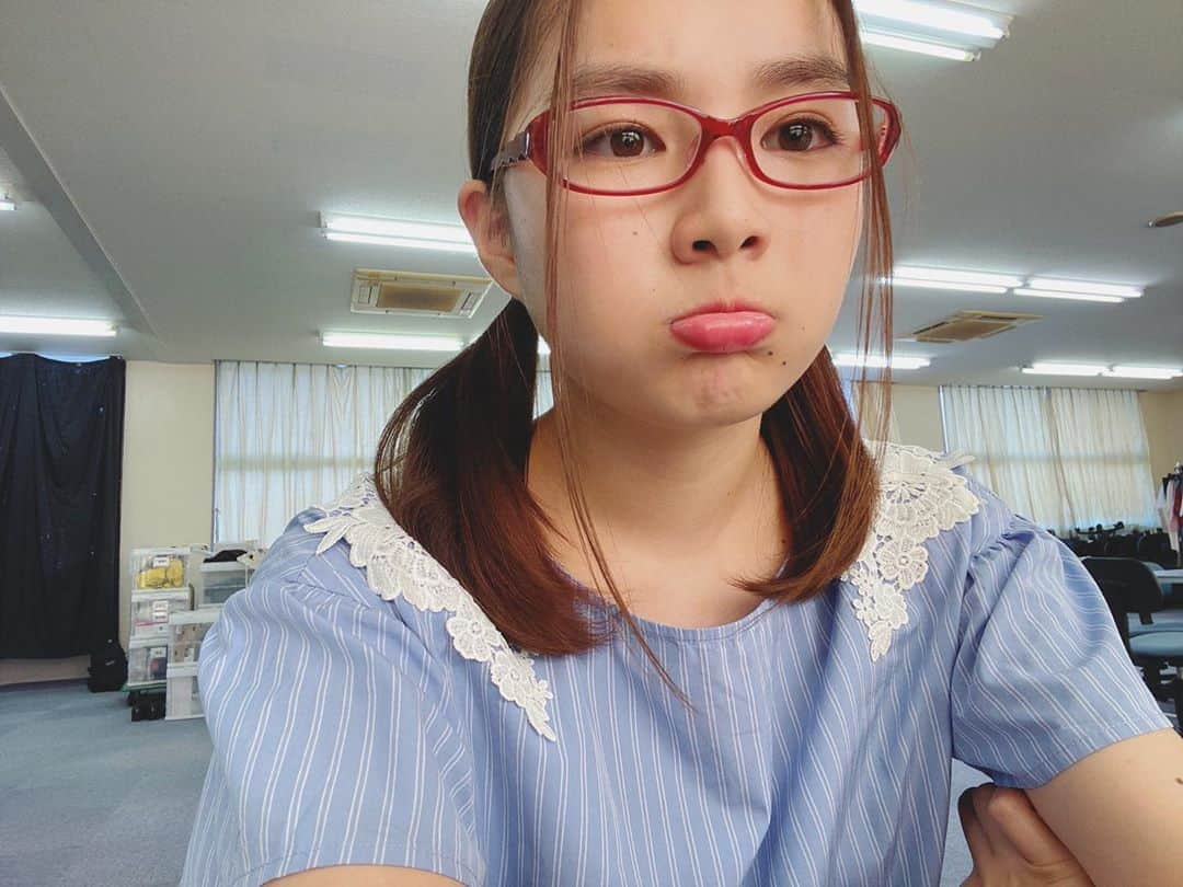 箭内夢菜さんのインスタグラム写真 - (箭内夢菜Instagram)「今日はー！！！  #真夏の少年 最終回です！！！ この作品で、とっても癖の強い 小泉明菜を演じさせて頂けたこと、とっても誇りに思っています*ﾟ この作品の関係者さんや、見てくださってる方に、たくさん｢放送部おもしろいね！｣とか｢いいねぇ〜｣とか 言って頂けて また一つ勉強にもなったし、嬉しかったです︎😊 皆さんからのコメントを読むことで、気づくこと たくさんあります*ﾟ  ぜひぜひ、泣いても笑ってもの最終回、みてくださいっ」9月18日 20時09分 - yumenayanai_official