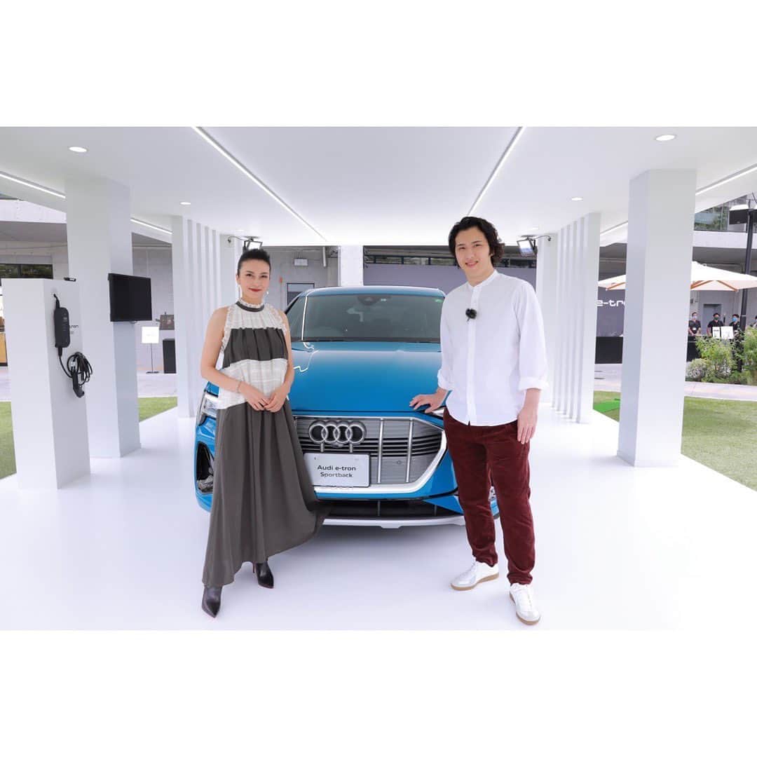 柴咲コウのインスタグラム：「With Kabuki actor, Matsuya Onoe  尾上松也さんと^ ^ 大河ドラマを思い出すなぁ☺️  @audijapan  @mes_vacances_official  @louboutinworld」