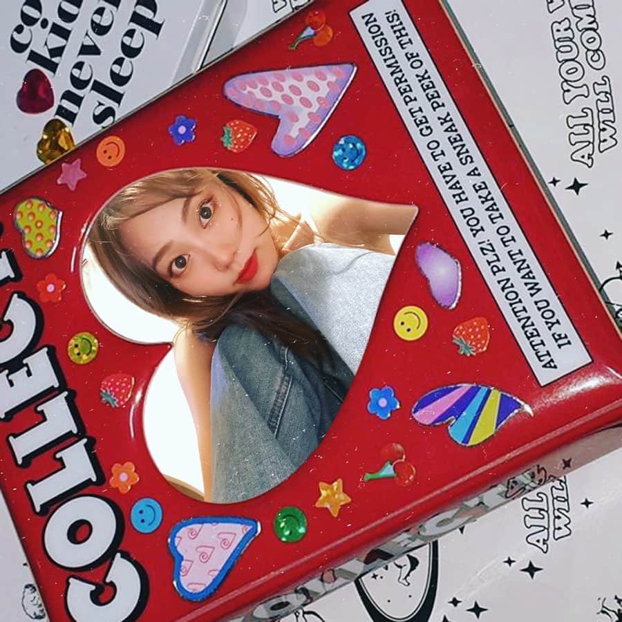 菜々香のインスタグラム：「ライブもうすぐ。 🐼🐼🐼 ♡♡♡♡♡  💜Youtube 配信LIVE 決定! 💜 ▼9.26(sat) 21:00〜 Series “Duo” ~Intimately...Yours~ vol.1 Nanaka x Mari   ▼配信先　 youtube.com/mariishida  ▼ミュージックチャージ制（値段設定は皆さんで^_^是非ご協力お願いします）‼︎⭐️ mosh.jp/mariishida」