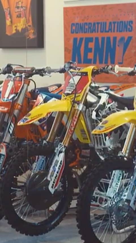 のインスタグラム：「My @foxmoto Unplugged edit is live! Super stoked on all the new MX21 gear. Hit the link in my bio for the full video. #foxracing #MX21」