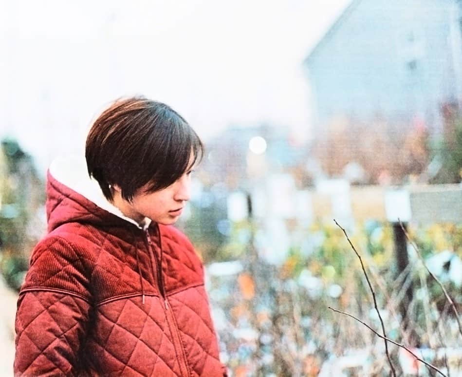 広末涼子ファンさんのインスタグラム写真 - (広末涼子ファンInstagram)「雑誌「ヤングジャンプ 2001年 No.7」  #広末涼子 #hirosueryoko #ryokohirosue #ヒロスエ写真集」9月19日 8時14分 - hirosue_ryoko_fan