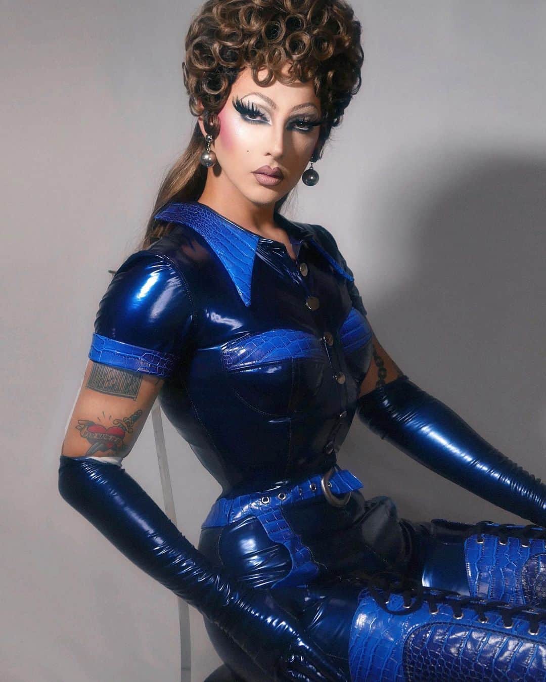 ヴァイオレット・チャチキのインスタグラム：「Violet Chachki shines as the digital cover star of the September issue of Violet Chachki」