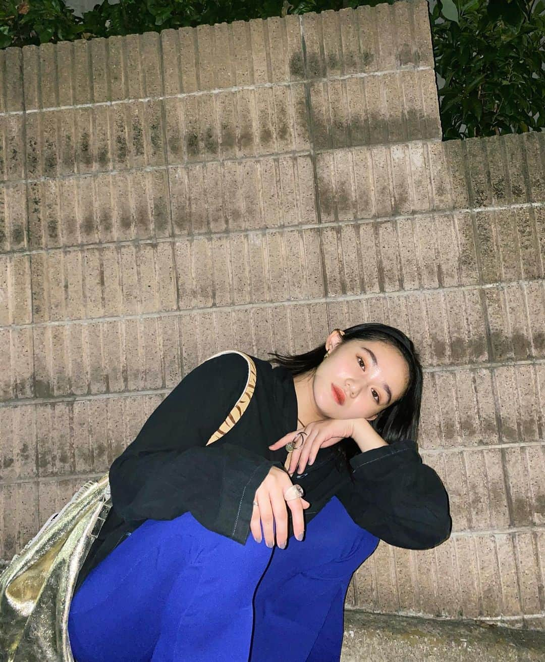 佐々木莉佳子さんのインスタグラム写真 - (佐々木莉佳子Instagram)「﻿ 🟦🟦🟦﻿ ﻿ 今日はふなきむすぶちゃんと﻿ 語り明かしました。﻿ ﻿ photo by mama﻿ ﻿ #helloproject#アンジュルム#佐々木莉佳子﻿ #Blue#ささきのふく#写真上手くなってる#母」9月18日 23時32分 - rikako_sasaki.official