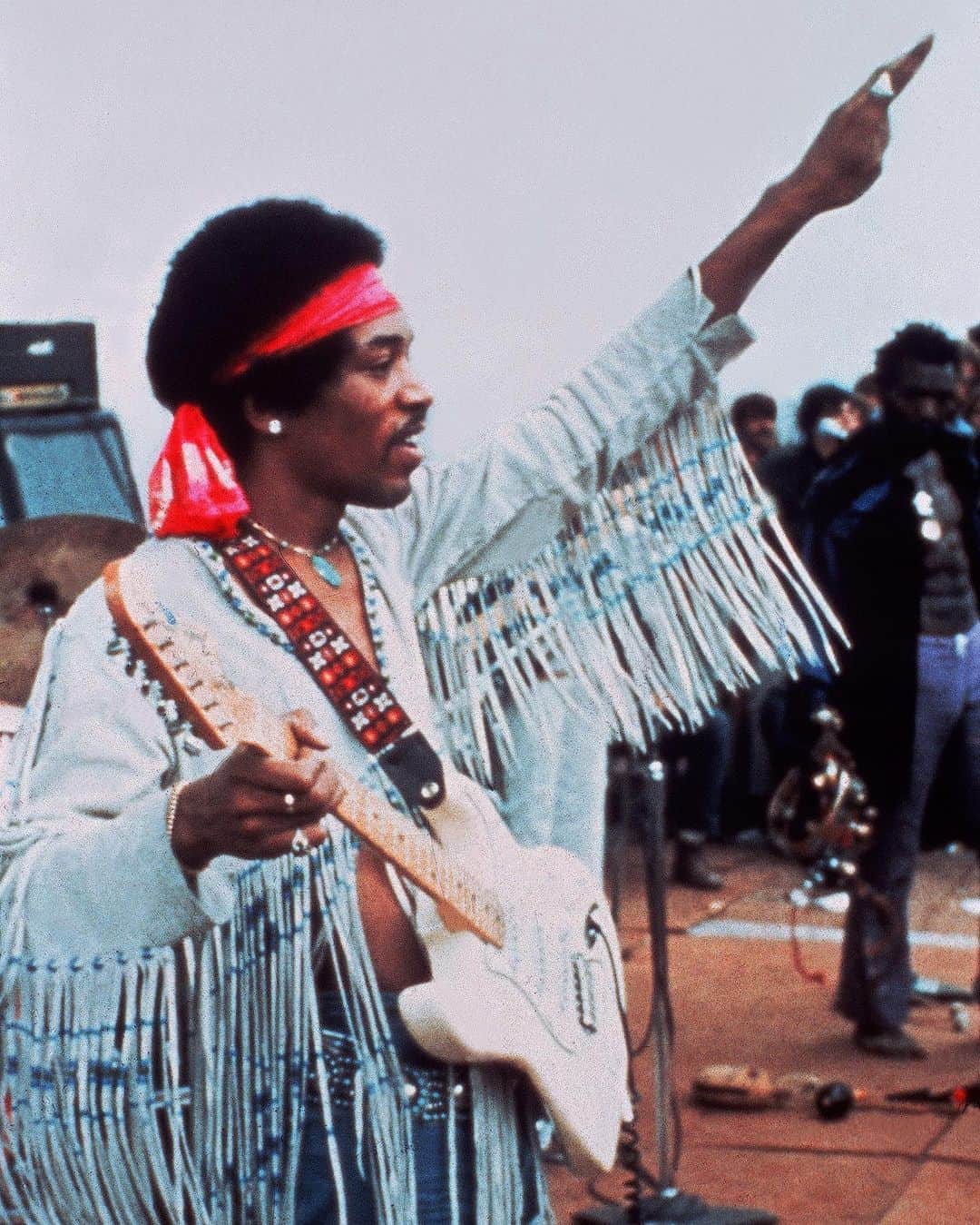 People Magazineさんのインスタグラム写真 - (People MagazineInstagram)「Remembering Jimi Hendrix, who died 50 years ago today. 📷: Warner Bros/Kobal/REX/Shutterstock」9月18日 23時48分 - people