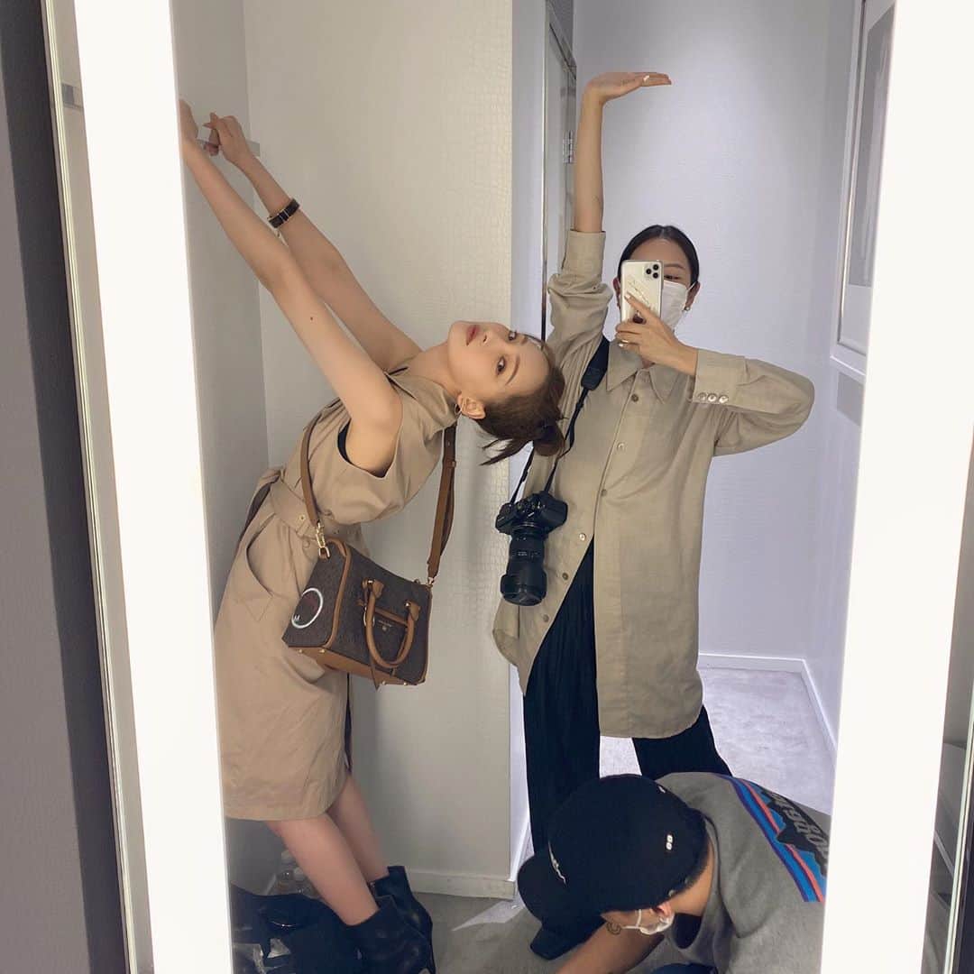 林映唯のインスタグラム：「攝影大哥在發功🔥」