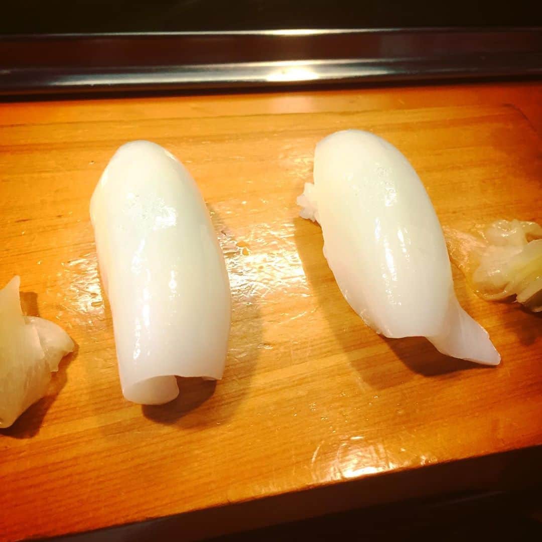 大岡源一郎のインスタグラム：「SI。 . #新いか #初めて食べた #最高 #先日」
