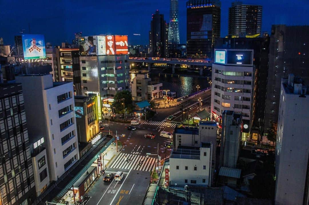しじみさんのインスタグラム写真 - (しじみInstagram)「#風景 #東京 #portrait #カメラ #photography #camera #浅草 #夜景」9月19日 0時29分 - amcche