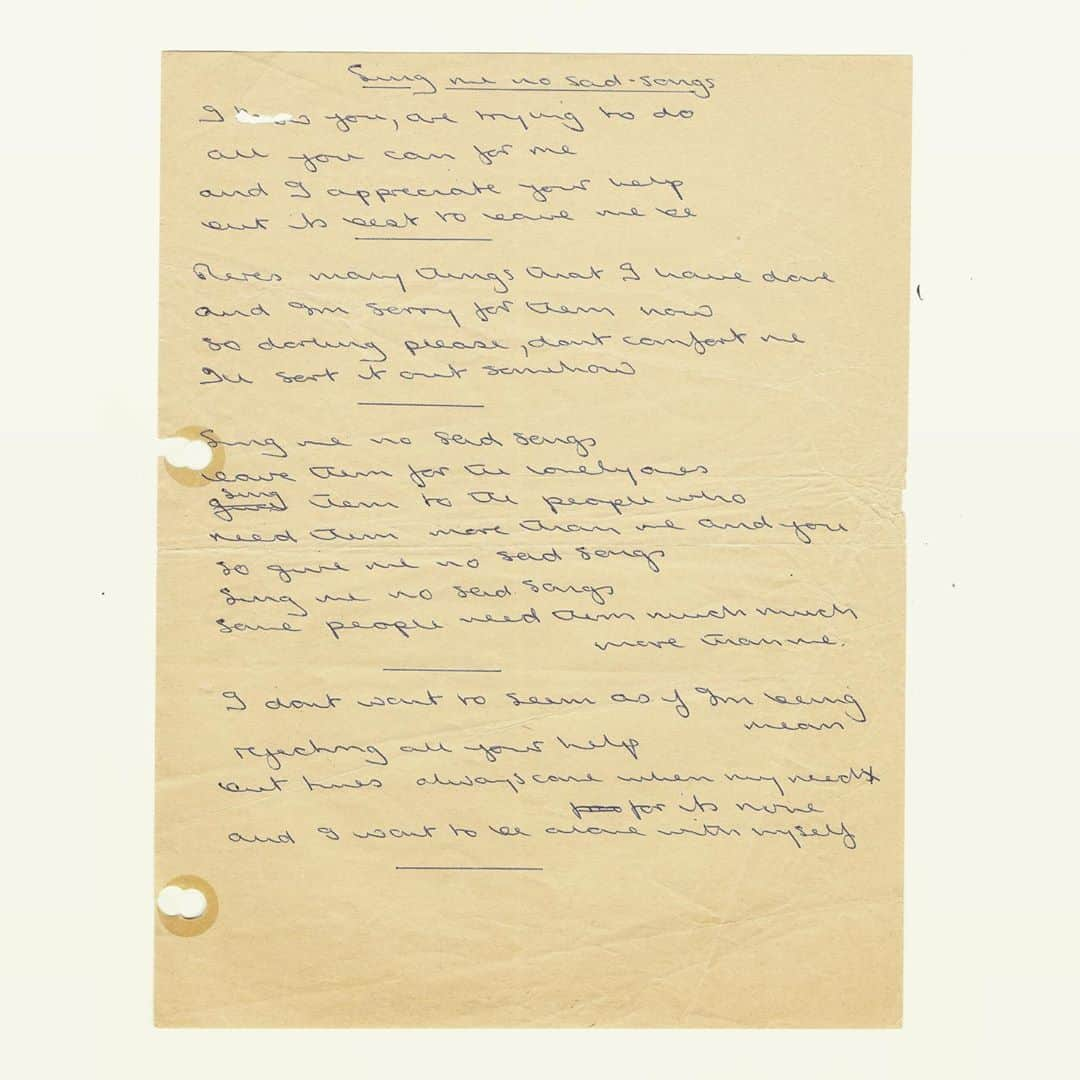 エルトン・ジョンさんのインスタグラム写真 - (エルトン・ジョンInstagram)「Thank you for the incredible response to my new Jewel Box. When @bernietaupinofficial and I first started writing together at my parent’s home at Frome Court in Pinner, I don’t think we would ever have imagined where these songs would take us 🚀」9月19日 0時37分 - eltonjohn