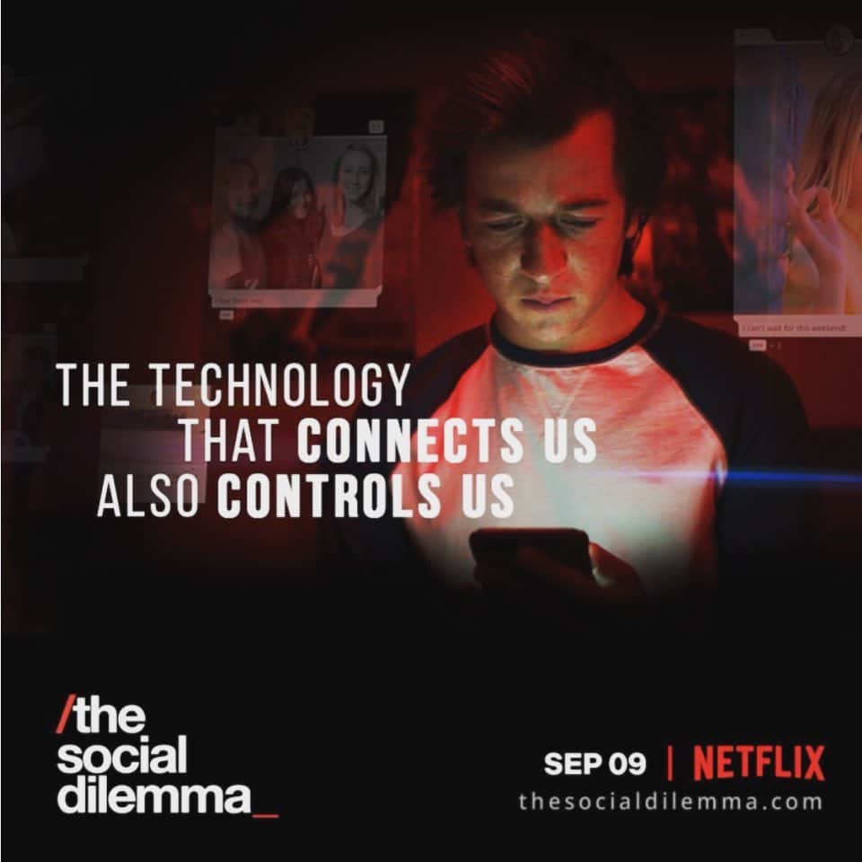 のインスタグラム：「“Our attention is being sold to advertisers. It’s the gradual, slight, imperceptible change in your behavior that is the product.” This movie is a must-see! It’ll change the way you engage with social media and more. I’m realigning my relationship with technology as we speak. Thank you #thesocialdilemma ‼️」