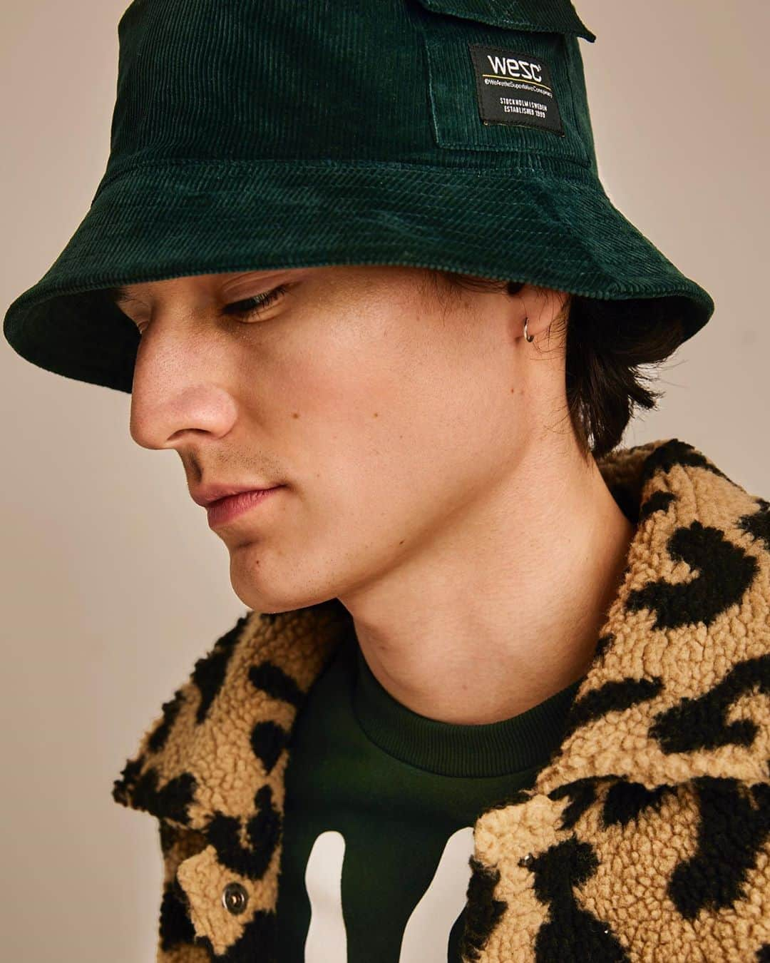 ウィーエスシーさんのインスタグラム写真 - (ウィーエスシーInstagram)「Fall 2020 new arrivals are available online now featuring our Corduroy bucket hat in Ponderosa pine 🔥 • • • • • • ​#wesc #wescfall20 #fallarrivals  #wearethesuperlativeconspiracy #wastedyouth #fw20 #fall #collection #graphictees #fallwear #graphics #hoodie #fallwinter20 #outerwear #jordan1 #lifestyleclothing #cargos #alloverprint #fallclothing #igsneakerheads #fallstyle #nike #streetwear #ootd #kotd #pacsun #graphictshirts #jordans」9月19日 0時58分 - wesc1999