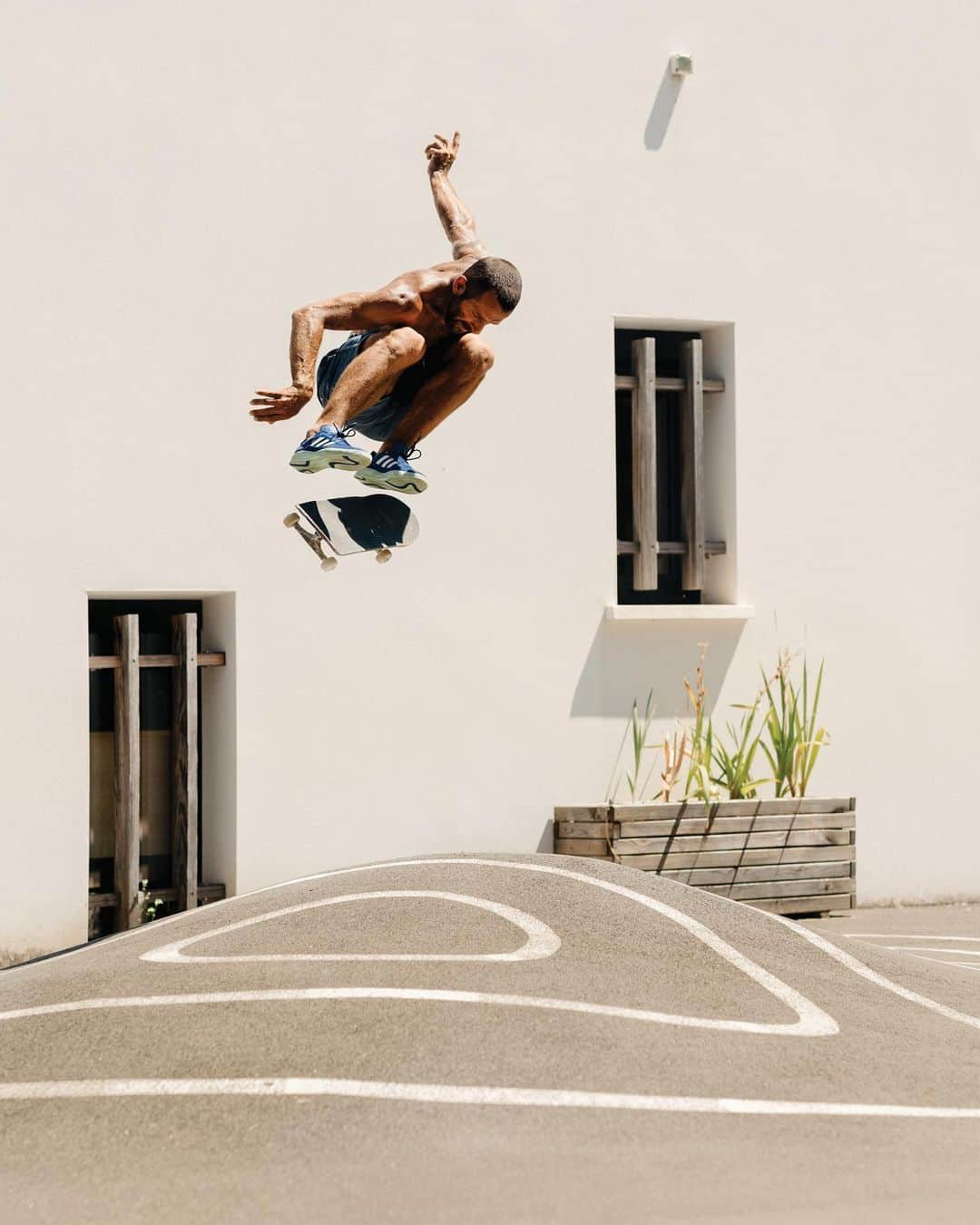 adidas Skateboardingのインスタグラム：「/// “The goal for PUIG was to create something functional for skateboarding but also to incorporate Lucas’ personal style and aesthetic into the footwear” adidas Skateboarding Design Director, Scott Johnston. Lucas Puig exercises his aesthetic with a bullseye switch flip. Find the new PUIG in select skate shops and online at adidas.com/skateboarding tomorrow, September 19th 👀. • #adidasSkateboarding #LucasPuig #LaMarqueAux3Bandes 📸 @semrubiophoto」