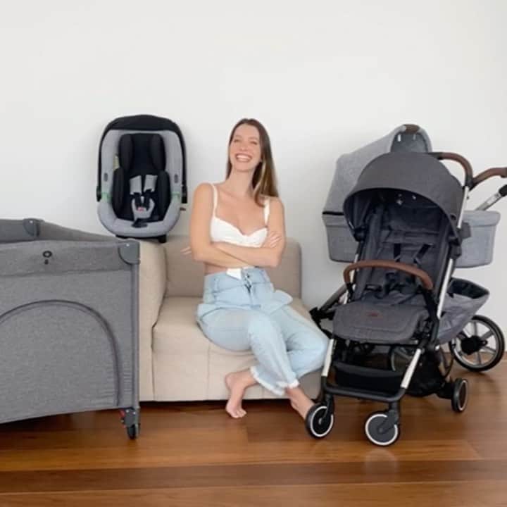 ナタリア・ディルのインスタグラム：「Pensa numa mamãe de primeira viagem montando seu enxoval!😆 Ainda bem que estou tendo a ajuda da @mommysconcierge, que me apresentou a @abcdesign_brasil! Agora a Eva já pode chegar tranquila, que os passeios já estão garantidos com muita qualidade e conforto! Corre lá no meu stories pra conferir todos os produtos. #Abcdesignbrasil #publi」