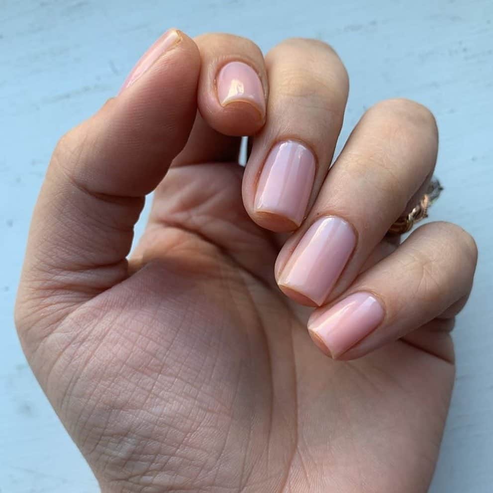 OPIさんのインスタグラム写真 - (OPIInstagram)「We love a clean and neutral nail 💕  featuring #BabyTakeAVow by @nailsaloveaffair  #OPIObsessed #ColorIsTheAnswer #NOTD #NailSwag #NailsOfInstagram #NailsOnFleek #NailPolish #Nails #OPI #NudeNails #Nude」9月19日 2時29分 - opi