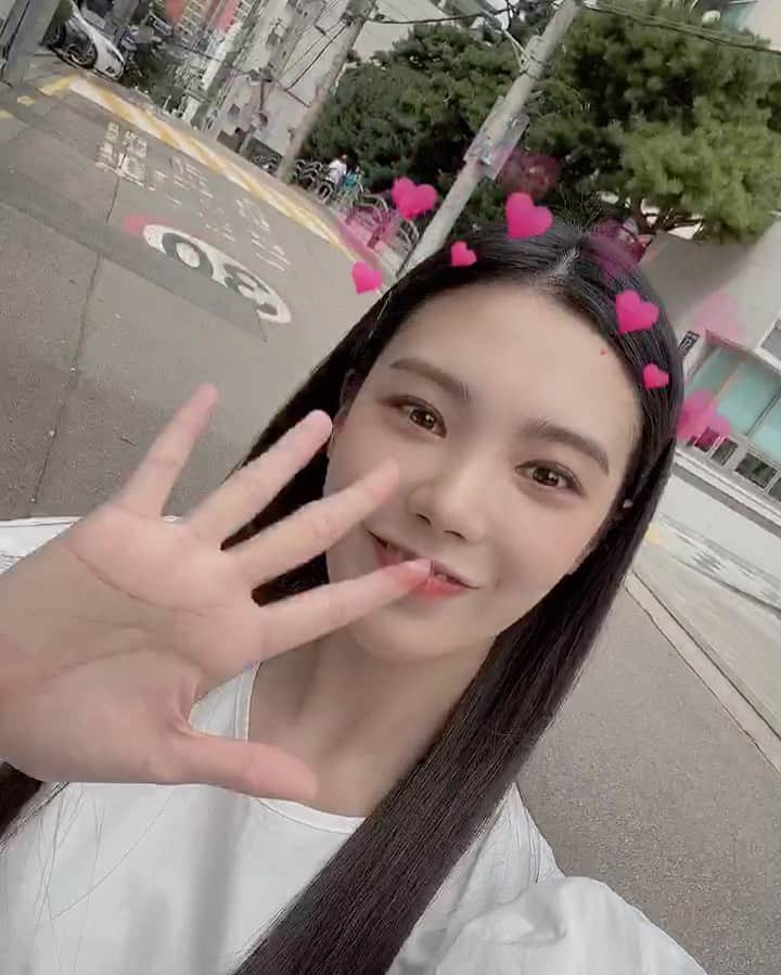 リジ のインスタグラム：「💕레슨가던날💕」