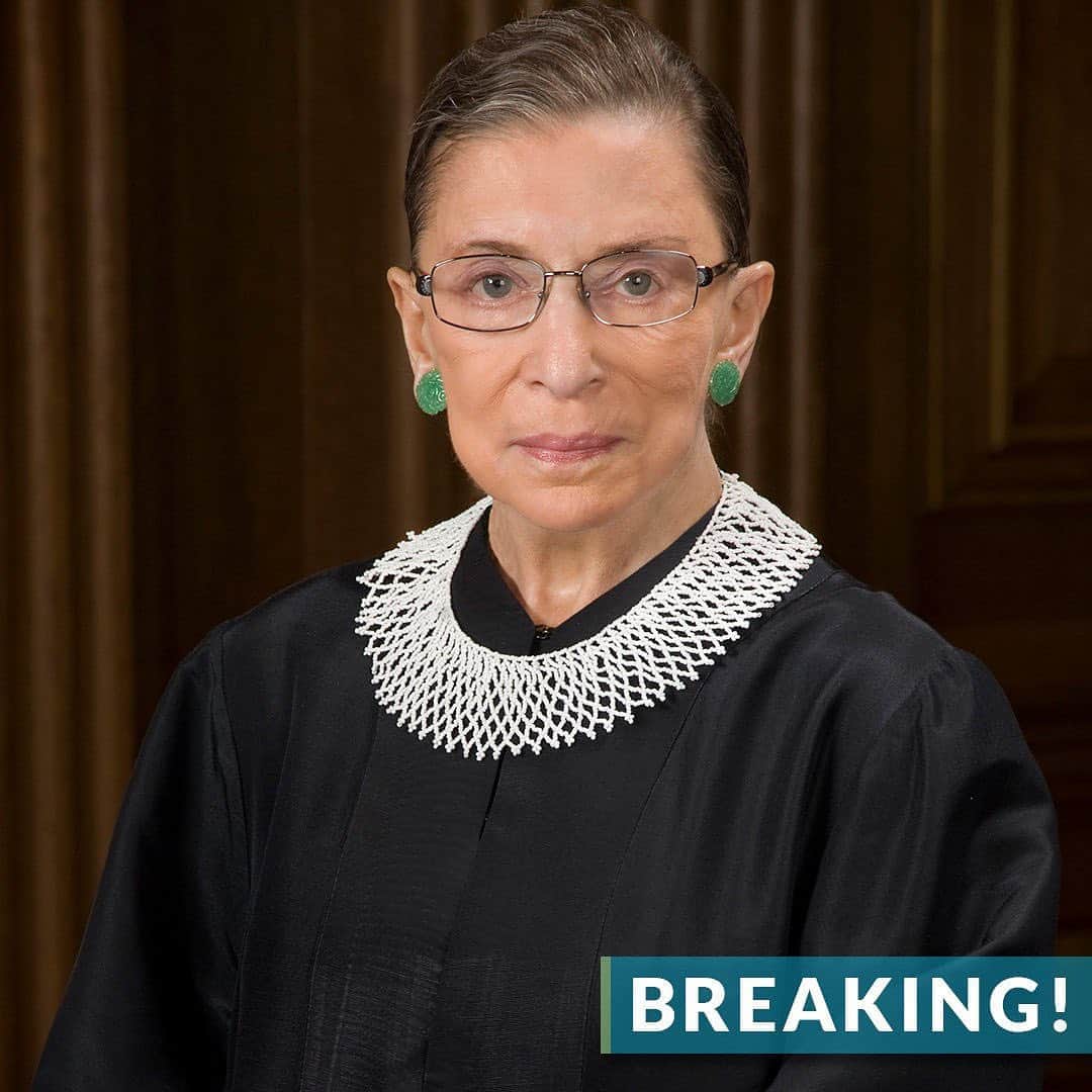 E! Onlineさんのインスタグラム写真 - (E! OnlineInstagram)「BREAKING: Supreme Court Justice Ruth Bader Ginsburg has passed away from complications caused by cancer. She was 87. 💔 Link in bio for all we know. (📷: Getty)」9月19日 8時46分 - enews