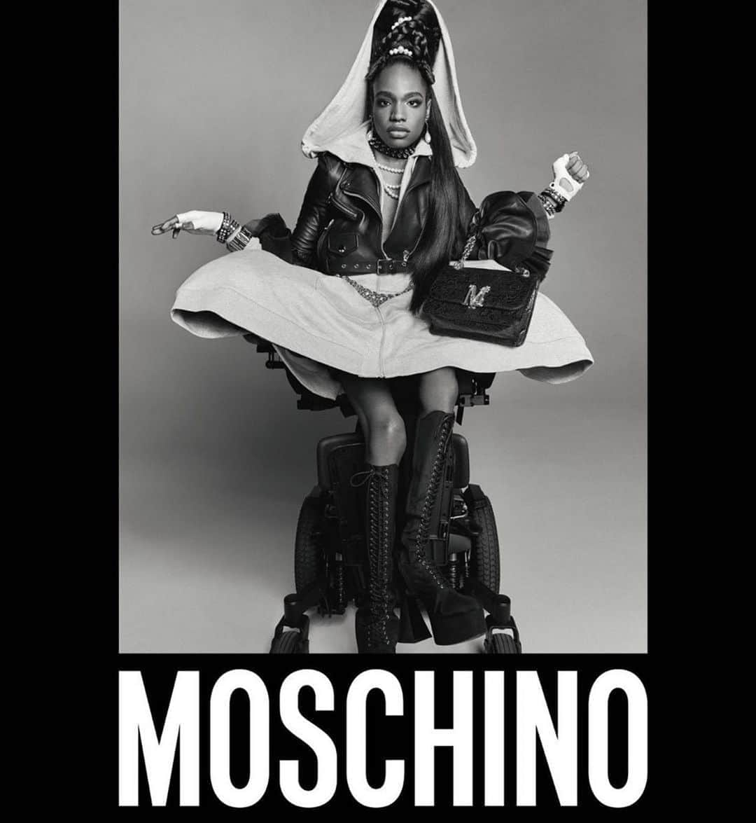 Moschinoのインスタグラム