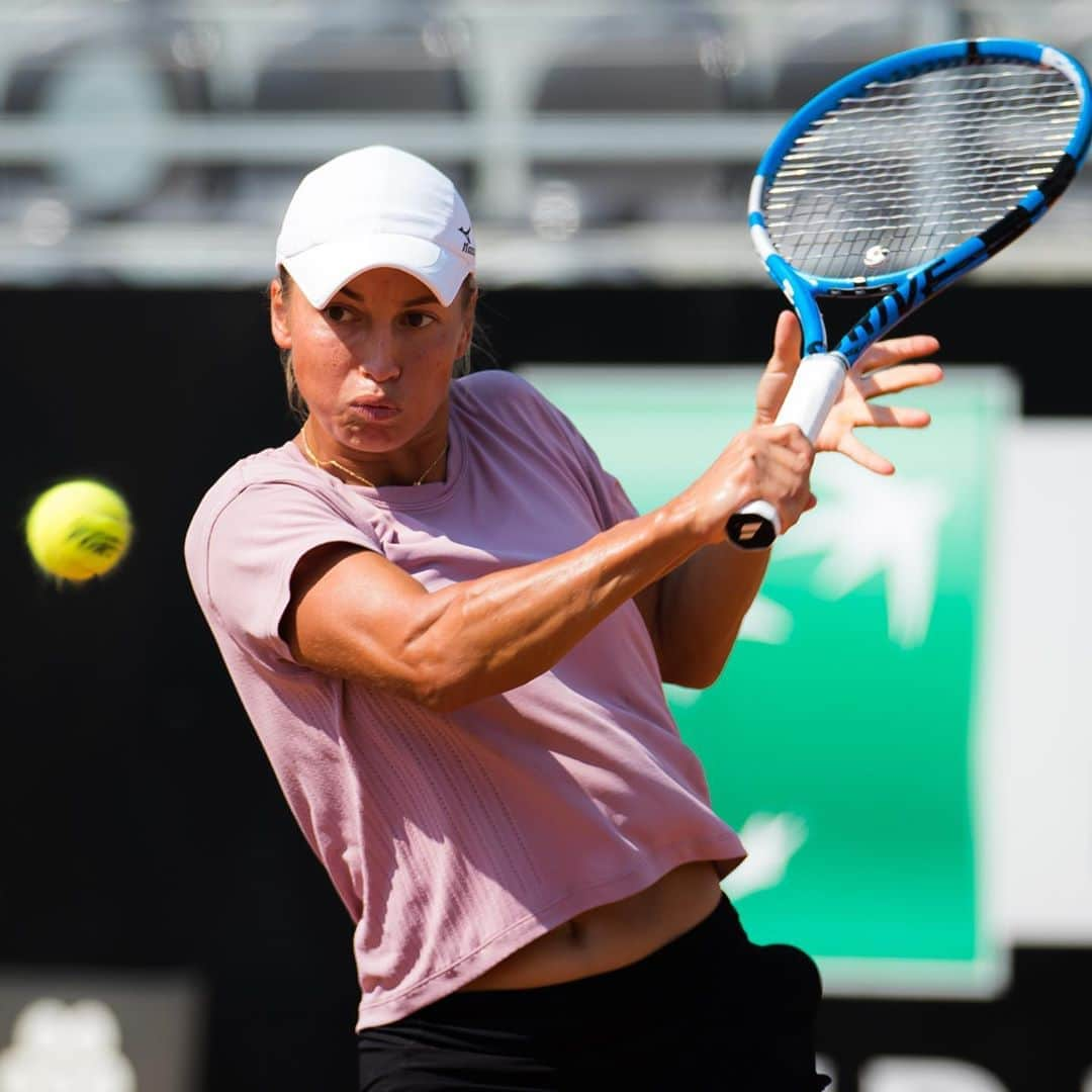 WTA（女子テニス協会）さんのインスタグラム写真 - (WTA（女子テニス協会）Instagram)「The @internazionalibnlditalia quarters are set! Who are you cheering for on Saturday? 🎉」9月19日 6時53分 - wta