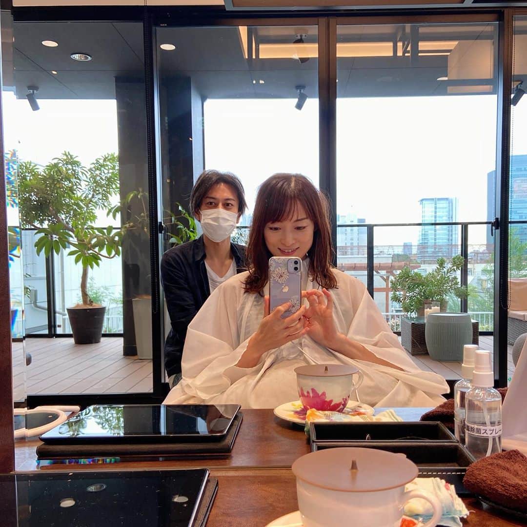 松本英子のインスタグラム：「気分転換に久々前髪を作ってみましたよん💈✂️✂️」
