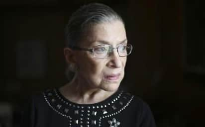 スコット・ケリーのインスタグラム：「Saddened to hear of the passing of Justice Ginsburg.   RBG was not only notorious for her intellect and dedication to civil rights but also her willingness and ability to work and be friends with others who are ideologically opposed.   We need more of that today.」