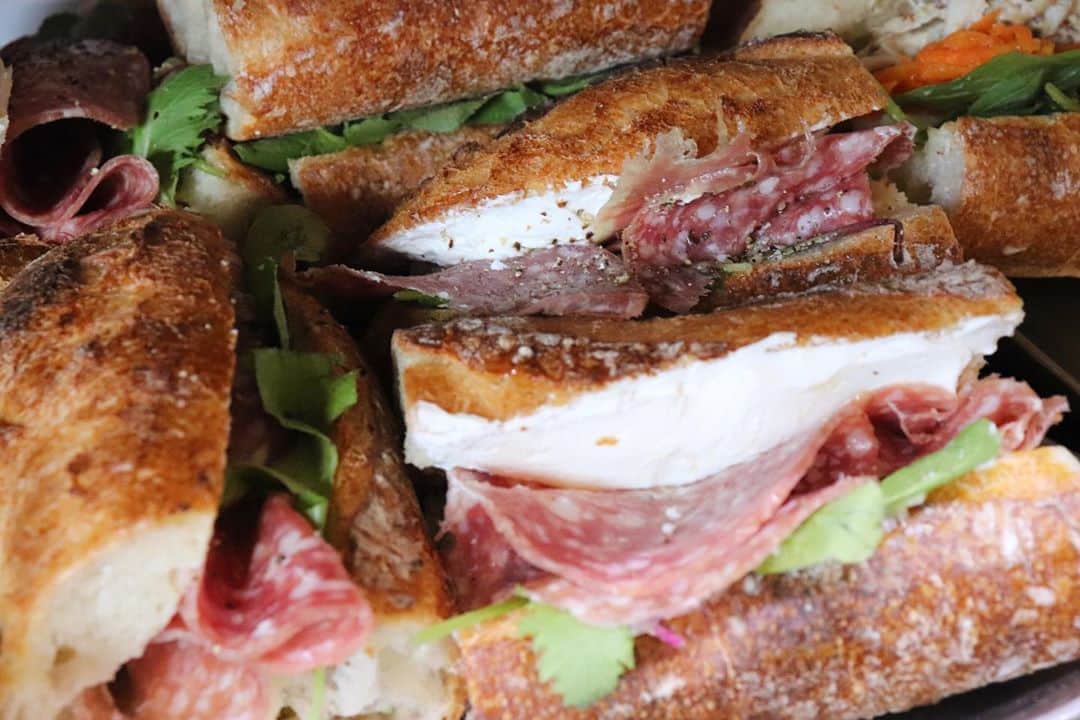 丘の上のパン屋 のグルメインスタ