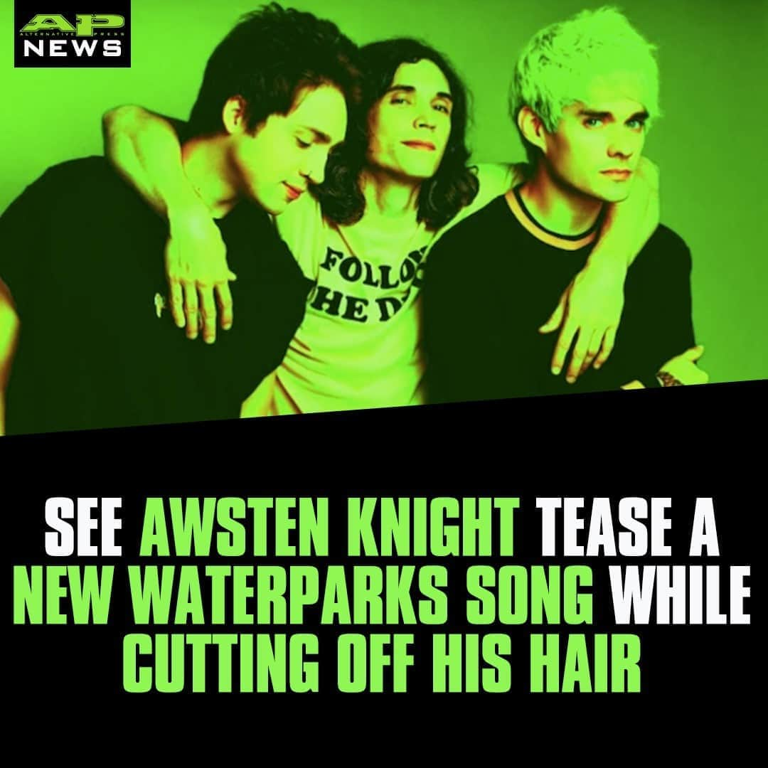 Alternative Pressさんのインスタグラム写真 - (Alternative PressInstagram)「Is the ‘FANDOM’ era officially over? @Waterparks fans seem to think so after @awstenknight teased new music while chopping off his iconic green hair⁠ LINK IN BIO⁠ .⁠ .⁠ .⁠ #awstenknight #waterparks #awstenknightwaterparks #awstenknighthair #altpress #alternativepress」9月19日 10時01分 - altpress