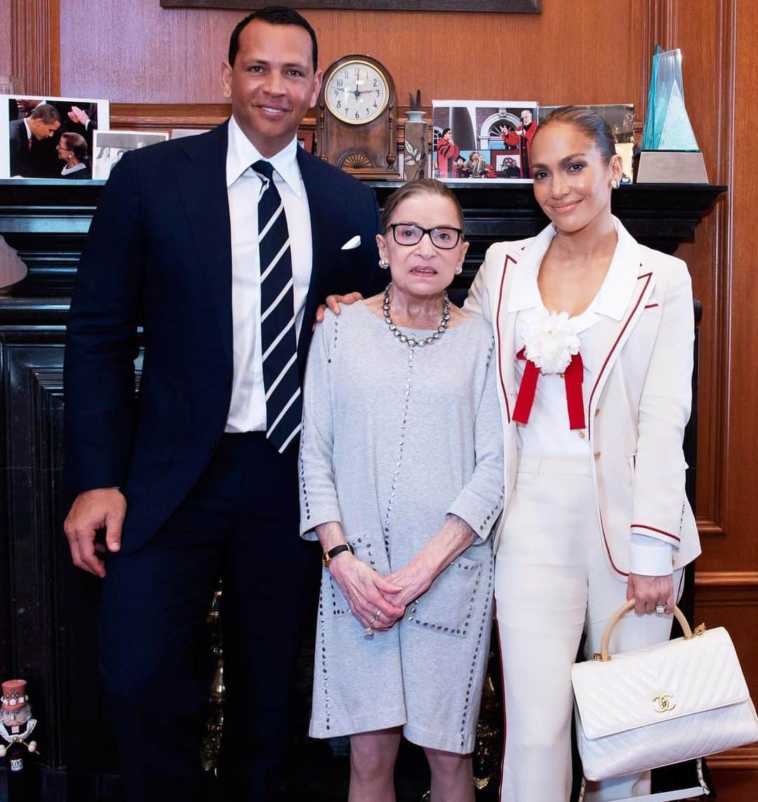 ジェニファー・ロペスさんのインスタグラム写真 - (ジェニファー・ロペスInstagram)「I am heartbroken to hear of the passing of Justice Ruth Bader Ginsburg. She was a true champion of gender equality and was a strong woman for me and all the little girls of the world to look up to.    Throughout my life, I’ve been fortunate to meet so many amazing people … but there’s those select few where there’s an instinct inside you that tells you to pay close attention. And I did. When I met her I was hanging on to her every word…   I will always remember what she said to us the day we met her: “Be the best you.” It was simple yet profound. Thank you RBG for fighting all these years. We will honor you by continuing to fight for equality, empathy and justice for all. 💔 #RIPRBG ✨❤️✨ 📷: Fred Schilling」9月19日 10時32分 - jlo