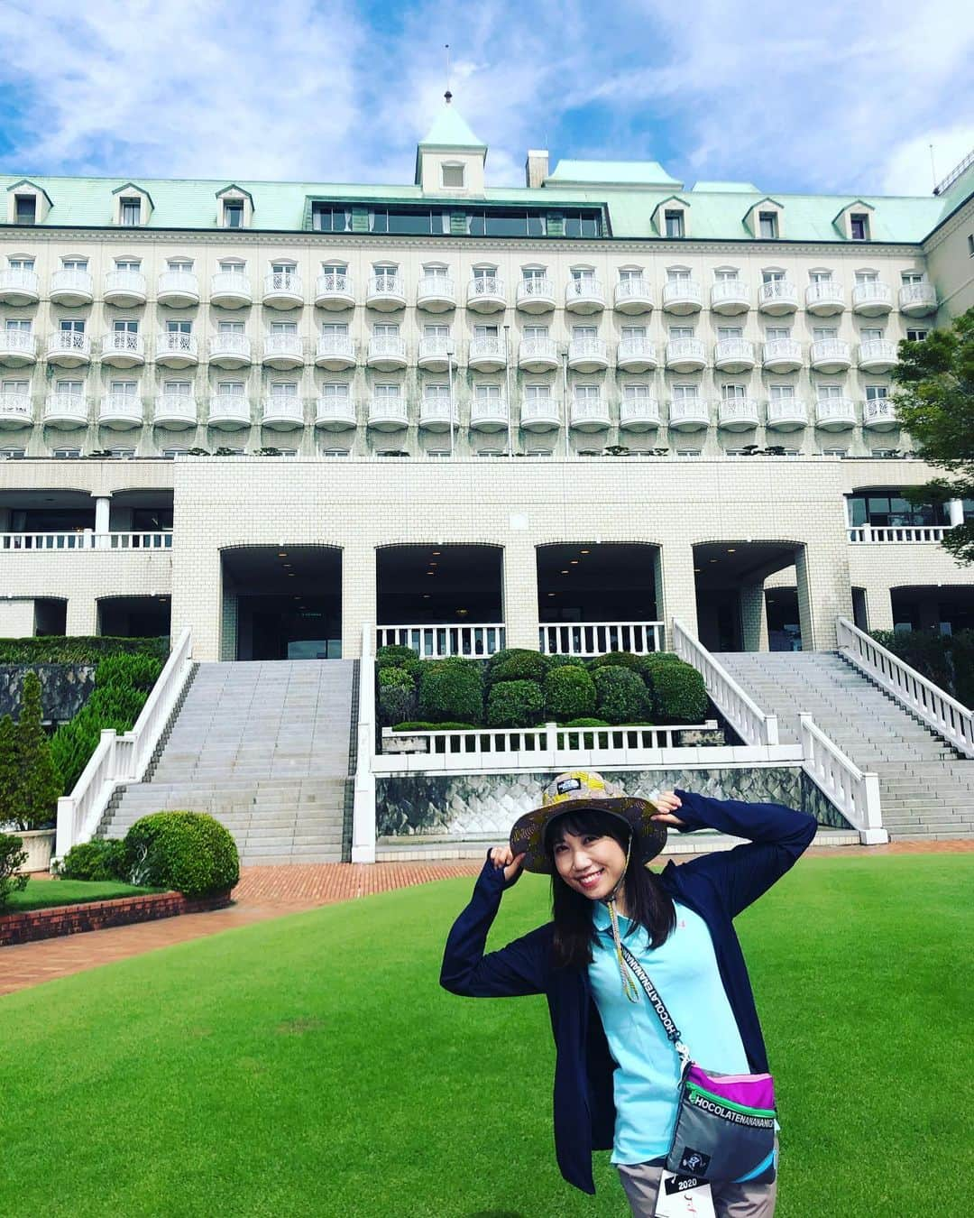 黒田菜月さんのインスタグラム写真 - (黒田菜月Instagram)「茶畑フェスか、、、🏌️‍♀️⛳️ ユピテル静岡新聞SBSレディース！ きょう午後２時から実況生中継✨ . #ゴルフ #SBSテレビ  #みなスポ @minaspo_sbs  #女子ゴルフ #ステップアップツアー #ysレディース #茶畑じゃない #フェスでもない #暑さ対策 #雨対策 #日焼け対策 #虫対策 #万全 #静岡カントリー浜岡コース @hamaoka.c」9月19日 11時10分 - nyaaatsuki_krd