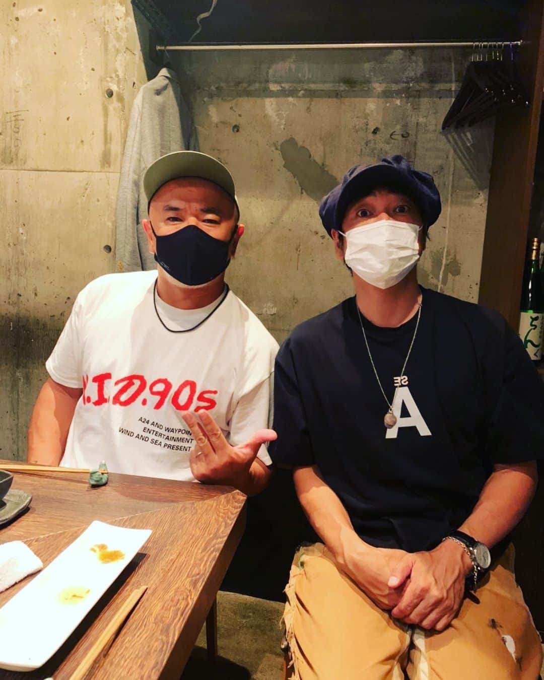 月に吠える。のインスタグラム：「焼鳥  #熊谷隆志  先輩 #大森南朋」