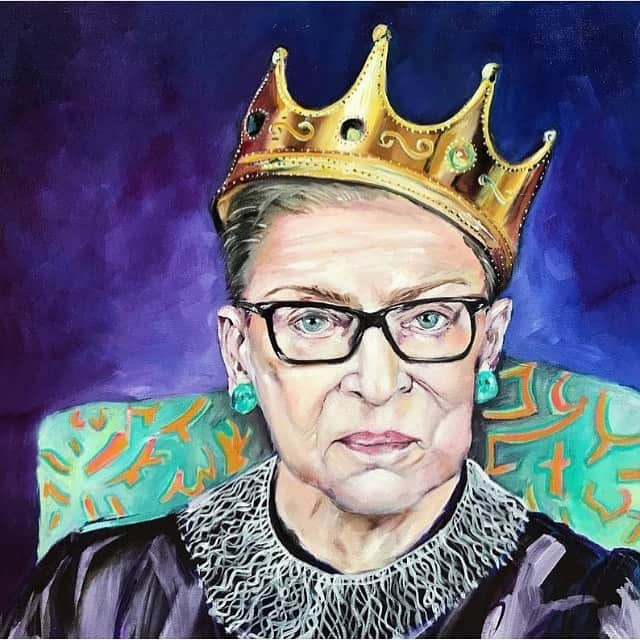 ジュリア・ロバーツのインスタグラム：「Gutted. RBG. 💜 Thank you for your compass. #truenorth #legend」