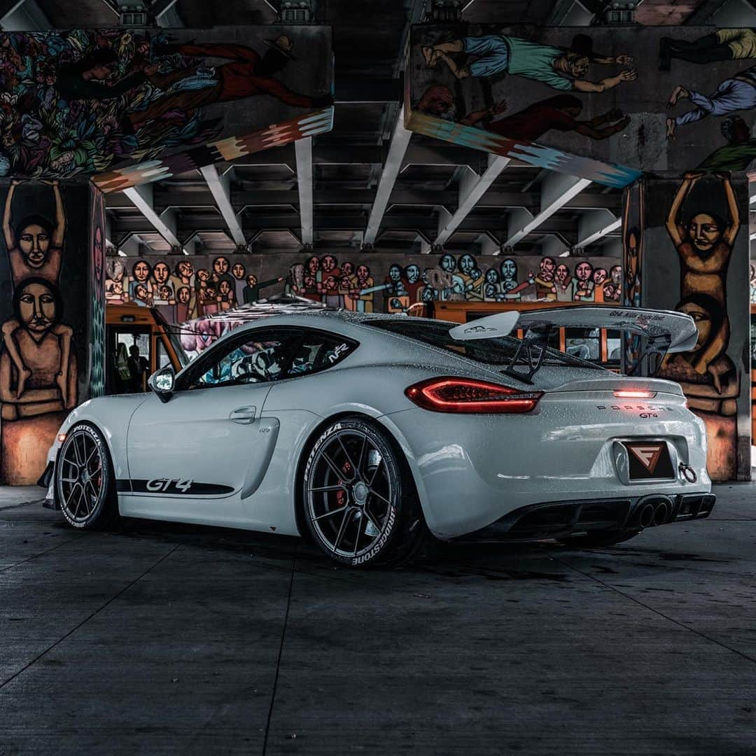 CarsWithoutLimitsさんのインスタグラム写真 - (CarsWithoutLimitsInstagram)「Porsche Cayman GT4 on FR8 available from our friends @limitlesstirerim   We wanna hook you guys up so use our promo code “CarsWithoutLimits” and get 30% off this month. #carswithoutlimits #limitlesstire #dodge #charger #toronto #brampton #vaughan #missisauga #scarborough #tireshop #wheels #rims #tire #tires @ferradawheels」9月19日 12時30分 - carswithoutlimits