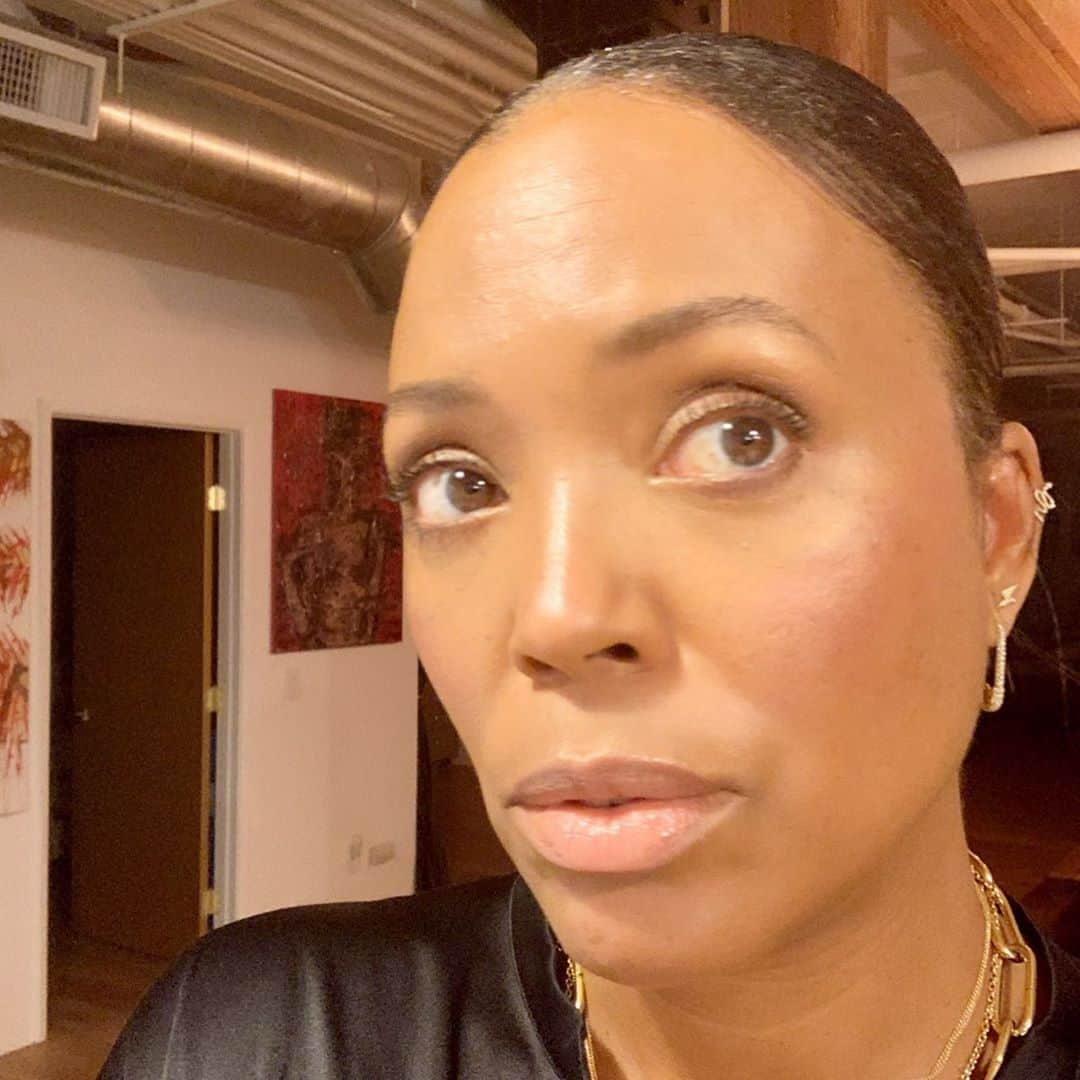 アイシャ・タイラーさんのインスタグラム写真 - (アイシャ・タイラーInstagram)「CINCUENTA 👊🏾🔥」9月19日 12時35分 - aishatyler