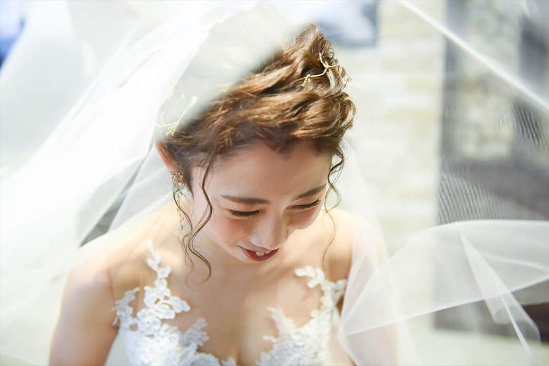 THE STYLE No.20 NEW YORK STYLE WEDDINGのインスタグラム：「2020年5月☆オープン2周年★ 口コミサイトの料理部門4年連続No.1獲得 No.20で自分たちらしい結婚式が叶う . ↓詳しくはHPをチェック↓ https://www.styles.jp/wedding/20f/ . 週末＆平日ブライダルフェアを開催しております メッセージ or ダイレクトメールからでも予約可能 . ↓ TEL ↓ 086-234-7310 . ↓ MAIL ↓ info-thestyle@styles.jpn.com . #thestyle #wedding #bridal #party #weddingparty #weddingphoto #weddingdress#starwedding #instagood #instalike #love #style #instapic  #結婚式 #結婚 #岡山結婚式 #ウェディング #プレ花嫁 #花嫁 #テーブルコーディネート #結婚式準備 #日本中のプレ花嫁さんと繋がりたい #ウェディングドレス #ウェディングフォト #ウェディングレポ #令和婚 #令和」