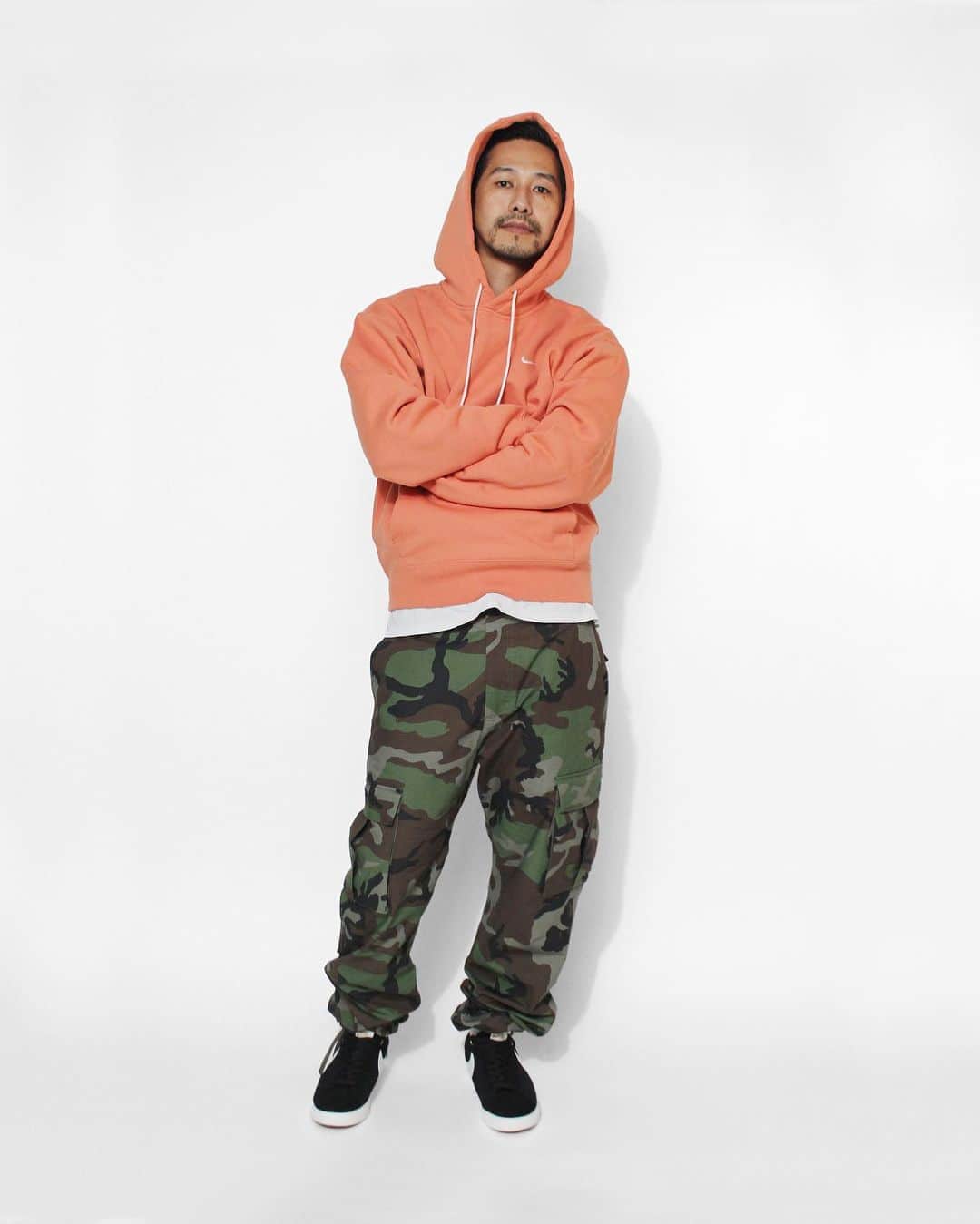 A+Sのインスタグラム：「in stock now  ■NIKE SB FTM FLEX PANT CAMO COLOR : WOODLAND CAMO SIZE : 28/S, 30/M, 32/L, 34/XL, 36/2XL PRICE : ¥8,500 (+TAX）  MODEL : 32/L (174cm)  調節可能な快適性が一日中持続｡ ナイキ SB フレックス FTM パンツは、伸縮性と耐久性に優れた素材を採用。調節可能なカフスとジッパー付きポケットで、長時間のスケートボードも快適です。   Adjustable comfort lasts all day. The Nike SB Flex FTM Pants are made from stretchy and durable materials. Adjustable cuffs and zipper pockets make long skateboarding comfortable.  #a_and_s #NIKE #NIKESB #NIKESBFTMFLEXPANT #NIKESBFTMFLEXPANTCAMO」