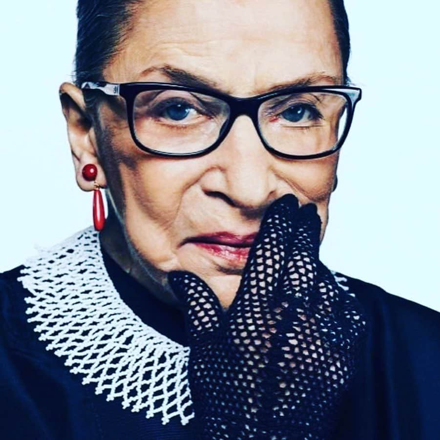 テリー・ハッチャーのインスタグラム：「“Women belong in all places where decisions are being made” Ruth Bader Ginsberg. If there was a woman who’s energy could reach beyond a grave to continue  helping humanity... it would be hers. I can only hope...RIP to this brilliant lady. Thank you for inspiring multiple generations of women.  For your reason, intellect, and passion. #inspiration  #leadership #service #equality  #rbg #hero」