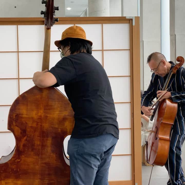 のインスタグラム：「JAZZ 屏風始まった！ #jazzartsengawa」