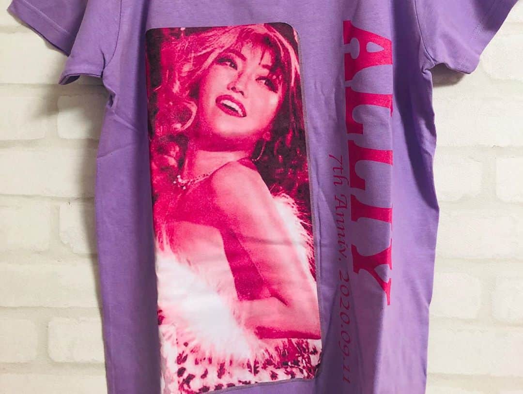 ストリップ　ポラ alliy 熊野あゆ（澄川鮎）さんのインスタグラム写真 - (熊野あゆ（澄川鮎）Instagram)「. . ALLIY姐さんの周年祝いに横浜ロック座へ❤️ .  大好きと尊敬が増した日でした💓🌟 . . . #ロック座 #ストリップ」9月19日 15時18分 - ayu_kumano