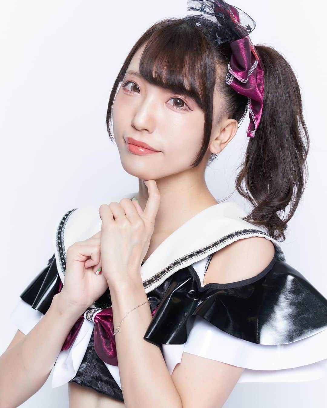 石原美沙紀のインスタグラム：「乙女エトワールプロデューサー兼メンバーの石原美沙紀です！衣装をつくってくれたのはよしおみさきさん❤️🥰本当にかわちい衣装💖🎀#おとエト #アイドル #盛り職人 #インスタアート #カメラな好きな人と繋がりたい #東京カメラ部 #写真部 #japanesemodel #女優 #撮影会 #被写体 #かわいい #日本人 #アイドル衣装 #ライブ #live #ฉันรักมัน #ขอขอบคุณ #สนุกมาก #followme #フォローしてね」