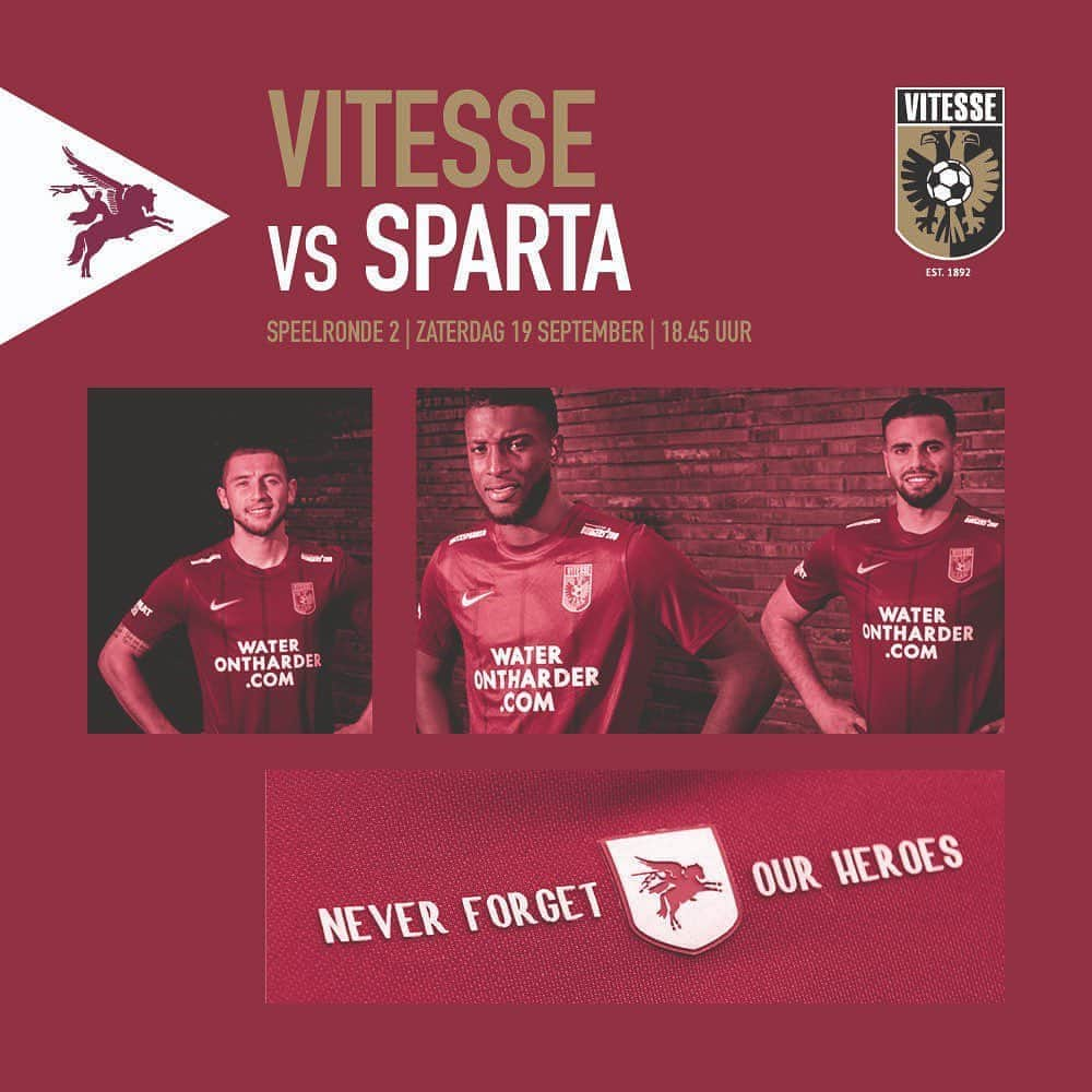 フィテッセさんのインスタグラム写真 - (フィテッセInstagram)「MATCHDAY!   Deze is speciaal voor onze helden ❤️💙  #Vitesse #vitspa #Airborne」9月19日 15時59分 - mijnvitesse