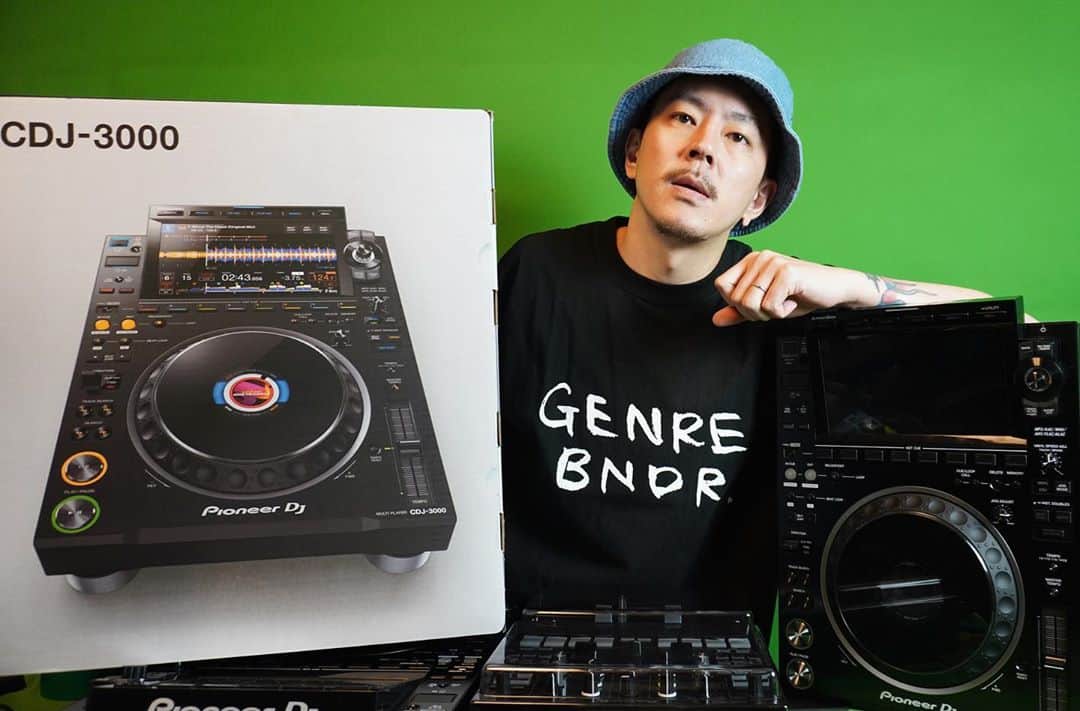 DJ B=BALLのインスタグラム：「CHANGE THE GAME🎛 #CDJ3000 @pioneerdjjpn  直感で次のスタンダードはコレだと思いました。Rekordboxを使ってて本当によかった」