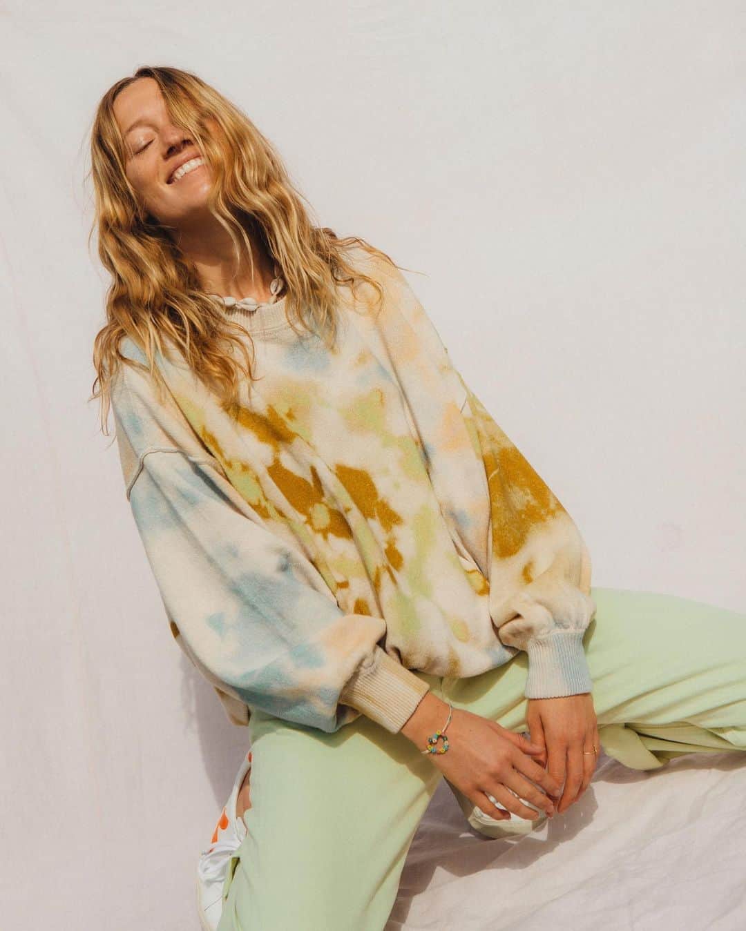 freepeopleさんのインスタグラム写真 - (freepeopleInstagram)「Tie dye print, crazy comfortable, and made with 100% recycled cotton. That’s what we call a trifecta. Link in bio.」9月20日 3時10分 - freepeople