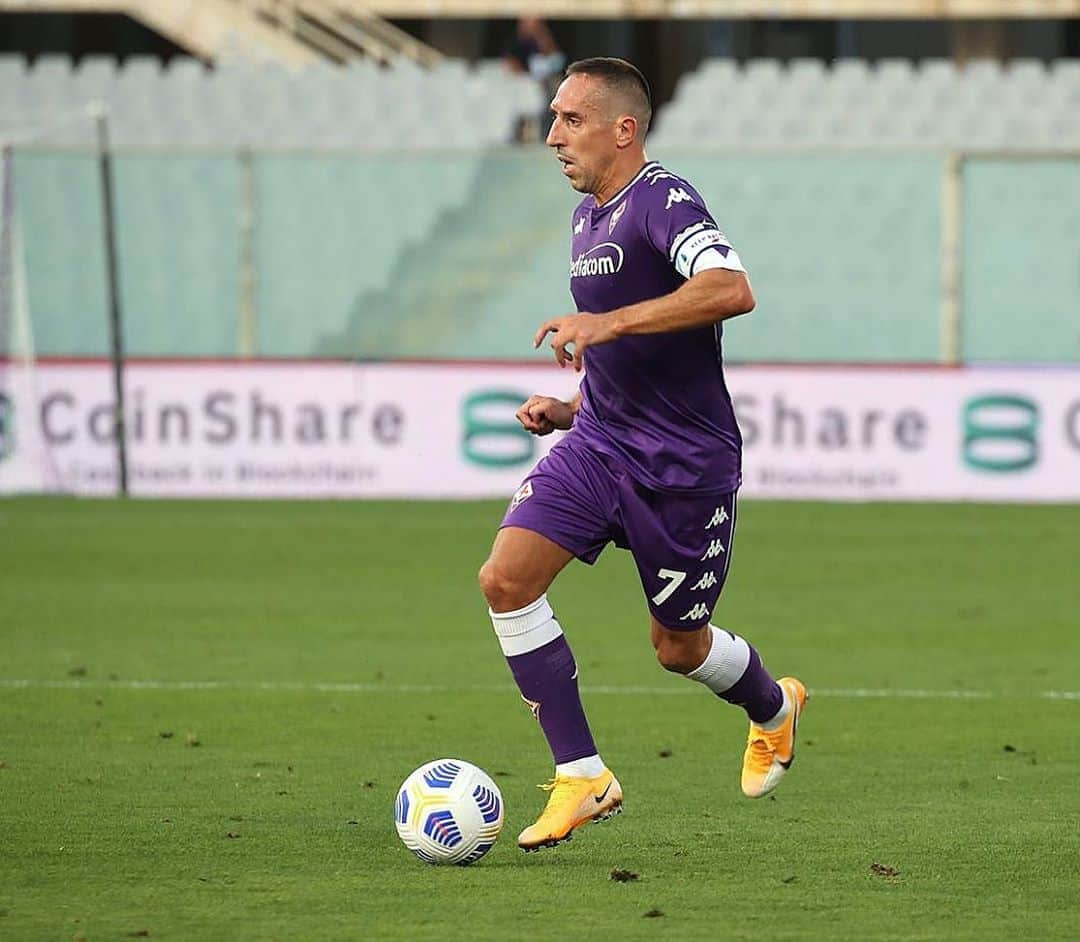 ACFフィオレンティーナさんのインスタグラム写真 - (ACFフィオレンティーナInstagram)「⏱ Emotions without goals in the first half of #FiorentinaTorino  #ForzaViola 💜 #Fiorentina #SerieA」9月20日 2時00分 - acffiorentina