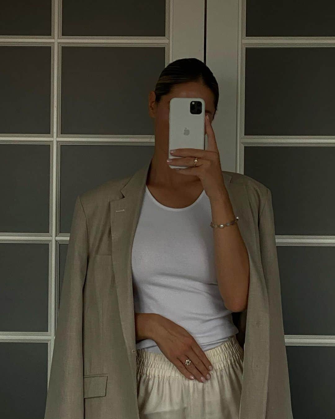 のインスタグラム：「Back to basics」