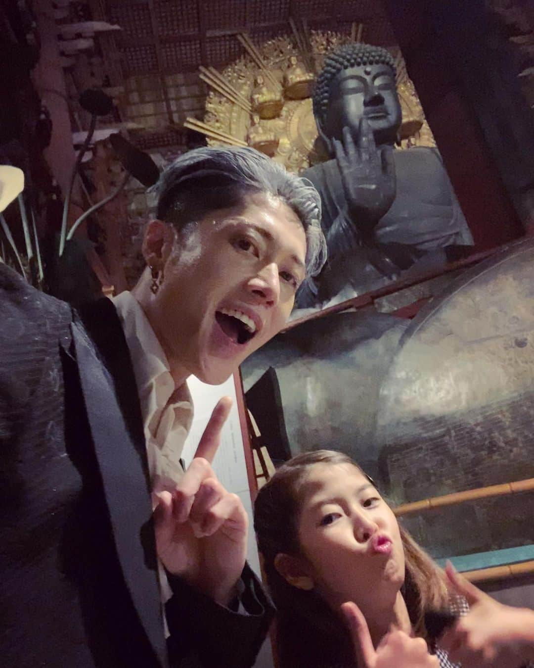 雅-MIYAVI-さんのインスタグラム写真 - (雅-MIYAVI-Instagram)「Also we met... DAIBUTSU SAMA! 🙏🏻無事、大仏様にも会えました。でっかかった！」9月20日 3時08分 - miyavi_ishihara