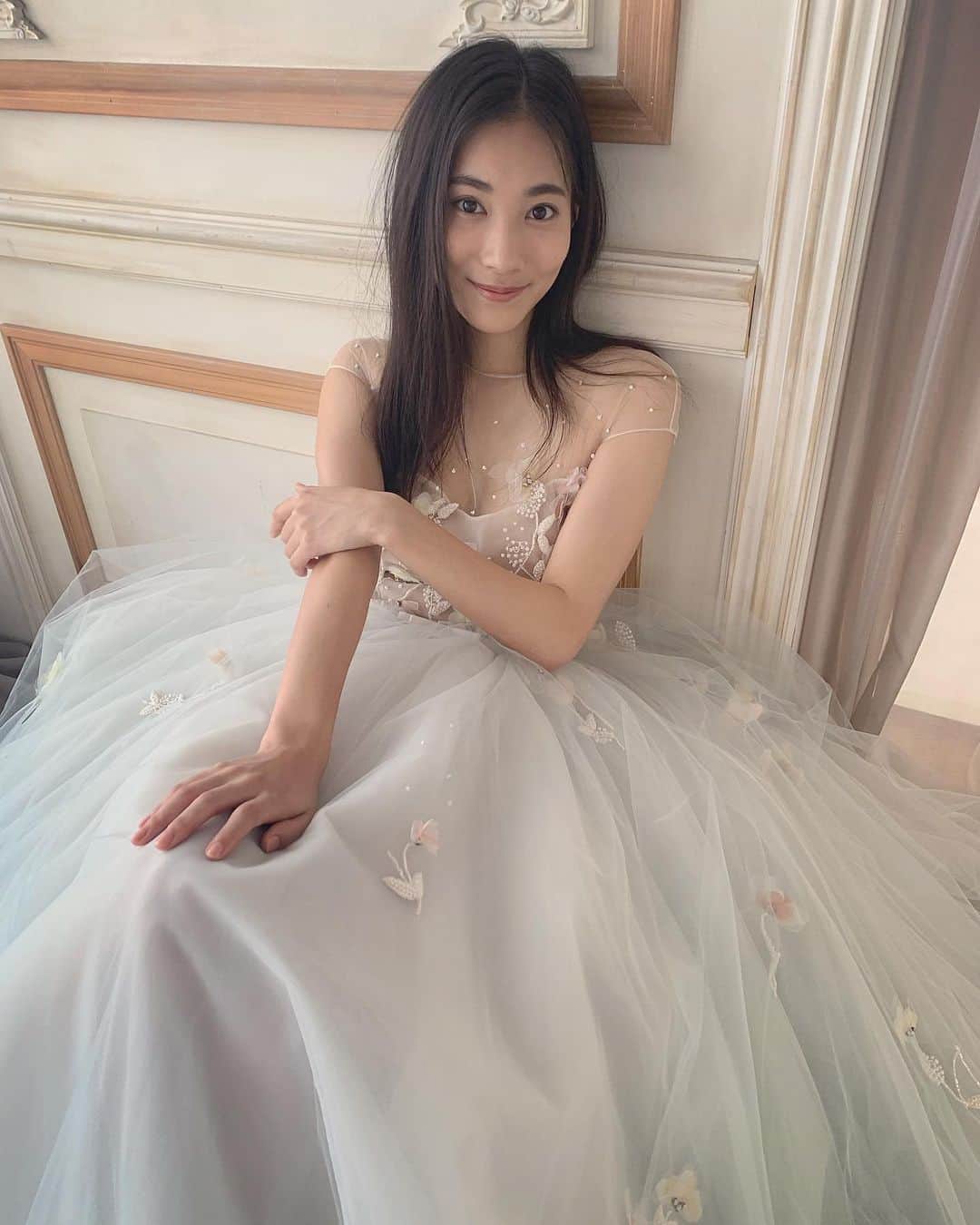 横川莉那のインスタグラム：「. 🐋 #オフショット」