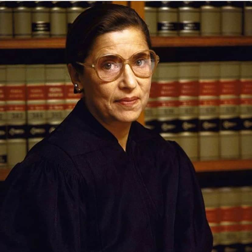 デビッド・モリシーさんのインスタグラム写真 - (デビッド・モリシーInstagram)「Such sad news this morning. Sad news for America and The World. RIP Ruth Bader Ginsburg」9月19日 19時00分 - davidmorrissey