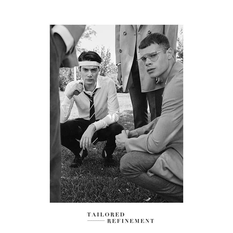 Entre Amis Officialさんのインスタグラム写真 - (Entre Amis OfficialInstagram)「TAILORED REFINEMENT. The excellence of made in Italy revisited in a modern way. Discover the new FW 20-21  Campaign. @rinascente  #SuccedeInRinascente #MadeForItaly _ #EntreAmis #EAsustainable #FWcollection #FW20 #trousers #sartorial #menswear #entreamisofficial #fashion #style #art #denim #napoli #tradition #men #lifestyle」9月19日 19時35分 - entreamis_official